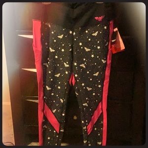 Torrid Wonder Woman leggings